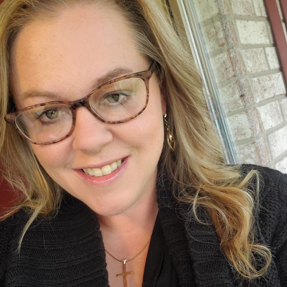 Meet your Posher, Steffanie